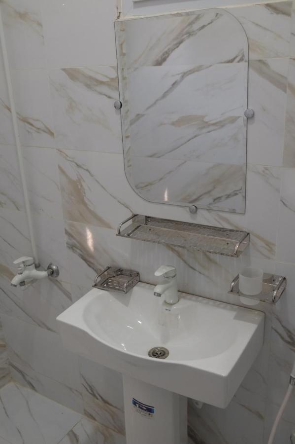 Al Rasheed Apartments Second Floor Apartment Karachi Extérieur photo